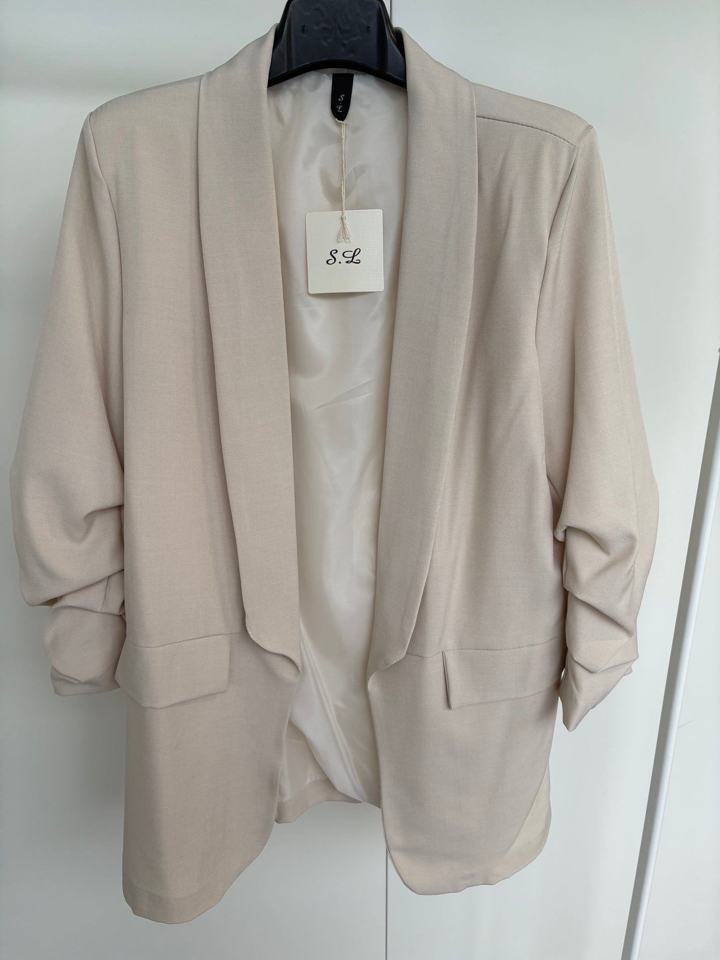 Blazer crema